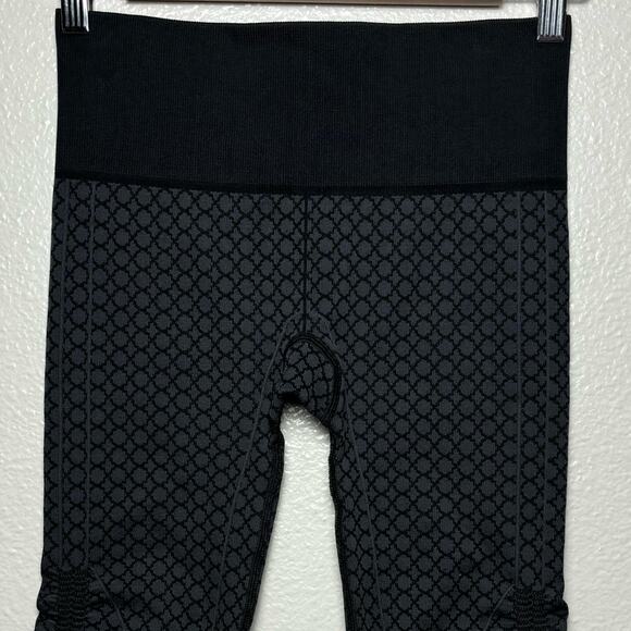 Lululemon In The Flow Crops leggings Heathered Deep Coal women's 4 style #W6D87S - Picture 5 of 16